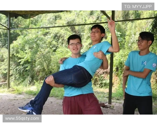 通发游戏的魅力：如何在游戏中提升团队合作能力